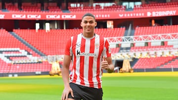 05/02/25 ATHLETIC DE BILBAO ACTO PRESENTACION MAROAN SANNADI COMO NUEVO JUGADOR