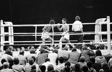 El cuarteto que formaron en el peso welter Leonard, Hearns, Hagler y Durán dejó peleas para la historia. Una de ellas fue la segunda que enfrentó a Leonard contra Durán (25 de noviembre de 1980). Fue acuñada como “No Más Fight” porque cuenta la leyenda que el panameño dijo “no más” y luego se retiró en el octavo asalto. La guerra fue absoluta, de ahí que este pleito se recuerde como el mejor de los tres que disputaron. En el primero, Durán ganó a Leonard para quitarle el invicto y el Mundial WBC del welter. En este pleito lo recuperó (cinco meses después). La tercera pelea llegó al final de la carrera de ambos y cayó del lado de estadounidense.