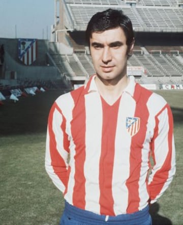 Nacido en Argentina, de manera circunstancial, el delantero español desarrolló su carrera en el Atlético desde 1966, procedente del Sociedad Deportiva Indauchu. Se retirarí­a en 1977 con tres tí­tulos de Liga (temporada 1969-1970, 1972-1973 y 1976-1977), dos Copas del Rey (1972 y 1976), una Copa Intercontinental en 1974, y tres Trofeos Pichichi (temporada 1968-1969, 1969-1970 y 1970-1971) en su palmarés.