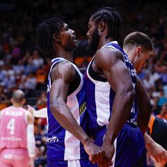 Un rodillo llamado Valencia Basket aplasta al Joventut