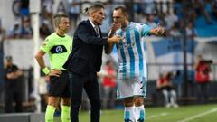 Las ofertas que recibe Marcelo Díaz mientras espera a la U