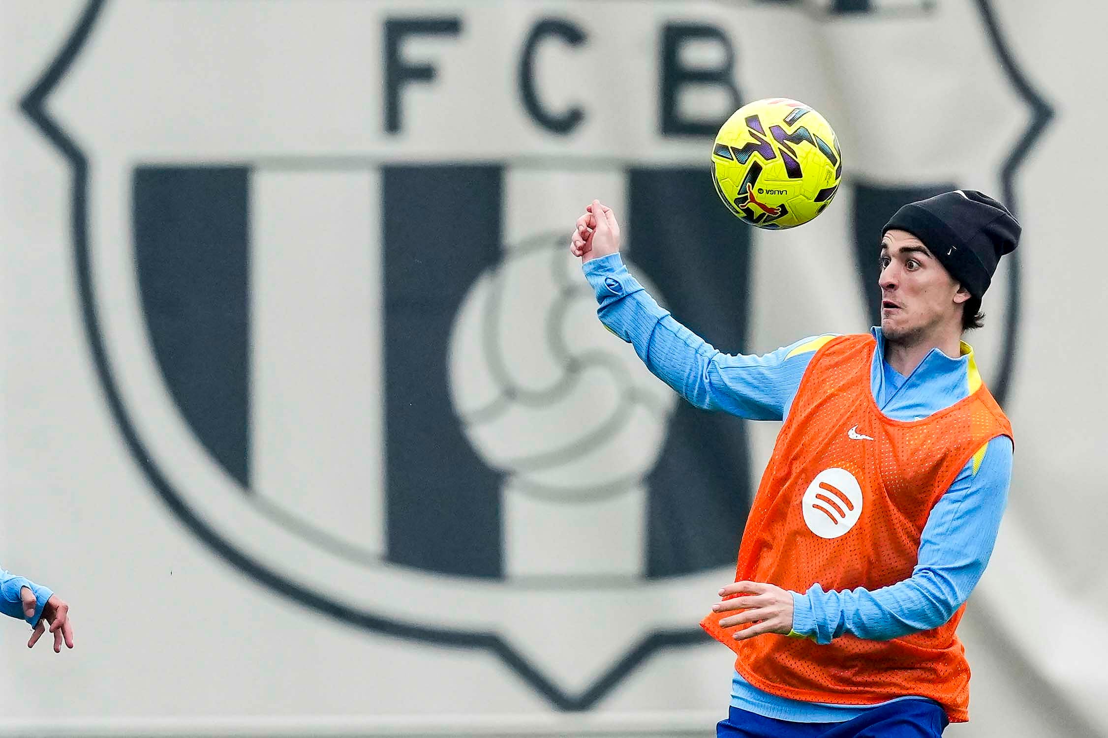 Gavi recibe el alta... y el freno de Flick