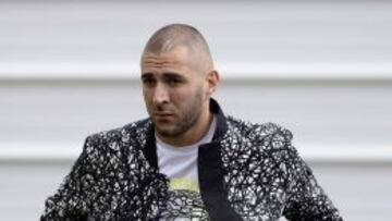 Zenati defendió a Benzema.