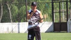 "No cumplen los requisitos": el lío que desató la llegada de los DT's de La Calera y San Felipe