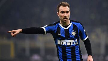 Eriksen "tiene dos ofertas" y tom車 su primera decisi車n
