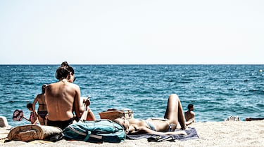 Vitamina D: beneficios y consejos para obtenerla al tomar el sol