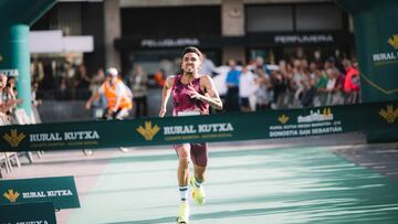 Carro y Soler ganan la media maratón de San Sebastián