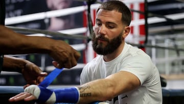 The super middle weight bout between Canelo Alvarez vs Caleb Plant is almost here so we take a look at where and when it's happening and ticket prices.