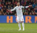 Ramos vio tarjeta amarilla y no jugará ante Suecia