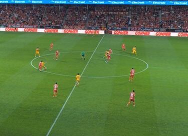¿Fuera de lugar mal sancionado? Gol anulado a Tigres tras revisiones