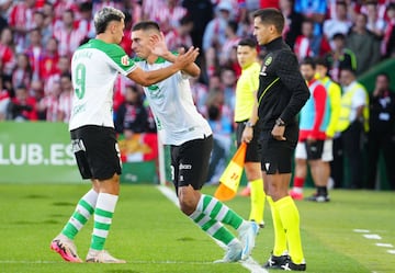 Karrikaburu ha marcado un gol en los tres partidos de ausencia de Arana.