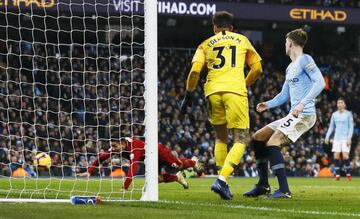 1-1. Roberto Firmino marcó el gol del empate.