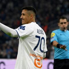Alexis recibe nuevos elogios en Francia: “Rompió una maldición”