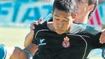 <b>ENTURBIADO. </b>El ambiente del club leonés se ve alterado por el culebrón que se vive en los despachos.