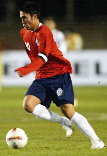 El segundo partido fue en Talca, cuando la Roja igualó 1-1 con Costa Rica. Reinaldo Navia abrió la cuenta tras asistencia de Humberto Suazo, mientras que Rolando Fonseca anotó el gol mil de la selección Tica para el empate.