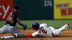 Los Philadelphia Phillies buscan barrer la serie cuando se enfrenten este domingo a los Atlanta Braves en el partido que cierra la actividad dominical.