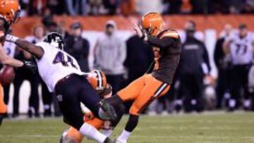 A Coons le bloquean un field goal.