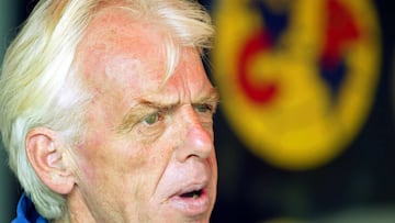 El holandés estuvo al frente del Real Madrid de 1986 a 1989 donde consiguió seis títulos, tres de ellos de Liga Española en dicho periodo.