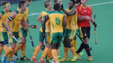 El sudafricano Daniel Bell celebra su gol ante Espa&ntilde;a.