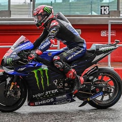 Quartararo se mete en un lío y Bagnaia se adjudica la pole