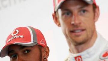 Hamilton, ayer en China junto a Button.