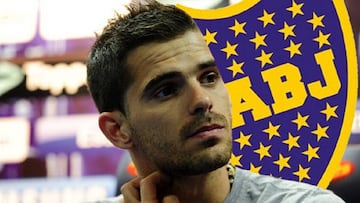 Fernando Gago durante una conferencia de prensa.