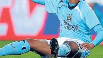 <b>DESPLANTE. </b>Robinho se fue a la ducha en lugar de al banquillo.