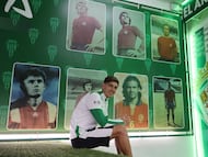 Requena posa ante los internacionales del Córdoba