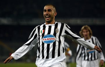 En la Juve estuvo desde la 2002/03 hasta la 2003/04. Jugando 84 partidos y anotando 28 goles. 