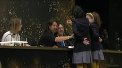 Ha emocionado a todo un país: la entrañable escena de la niña que ha cantado El Gordo