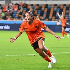 La mexicana María Sánchez se convierte en la futbolista mejor pagada de la NWSL