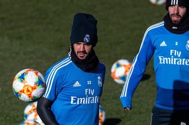 Schuster: "Something big must have happened for Isco to have been dropped"