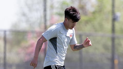 “Fue un año complicado, partí con una lesión... Nunca se descarta nada, me gustaría volver a la U”