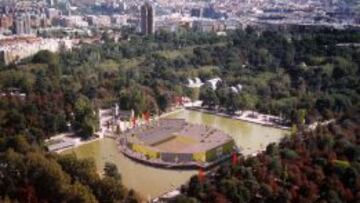 El voley playa se jugar&iacute;a sobre el estanque de El Retiro.