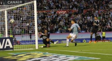 GOL 2-2 de Santi Mina