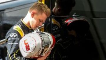 Kevin Magnussen, piloto de Renault.