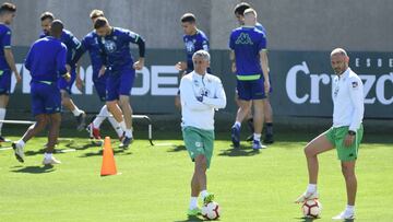 Setién: "Messi puede ganar el partido él solo"