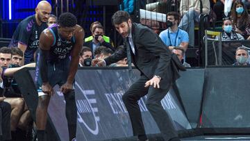 06/03/22 PARTIDO BALONCESTO BSAKET
LIGA ACB LIGA ENDESA JORNADA 23
SURNE BILBAO BASKET - JOVENTUT BADALONA
ANGEL DELGADO ALEX MUMBRU