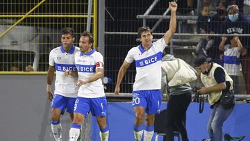Futbol, Universidad Catolica vs Union Espanola.
Fecha 2, campeonato Nacional 2022.
El jugador de Universidad Catolica Gonzalo Tapia, derecha, celebra su gol contra Union Espanola durante el partido de primera division disputado en el estadio San Carlos