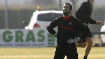 Asier Riesgo, portero de Osasuna.