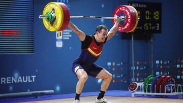 Andrés Mata logra la plata en arrancada en el Europeo de Bucarest.