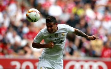 James marcó a los 36 minutos. Para el segundo tiempo lo reemplazó Lucas Vásquez.