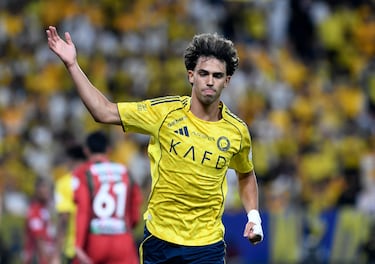 Cristiano acaricia la liga