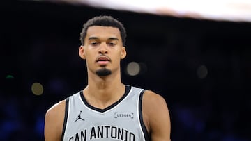 The San Antonio Spurs star learned of the loss ahead of the Cup final against the Knicks.