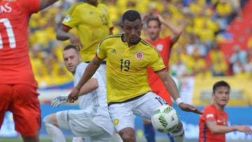 Farid D&iacute;az durante el partido entre la Selecci&oacute;n Colombia y Chile por las Eliminatorias Sudamericanas rumbo a Rusia 2018