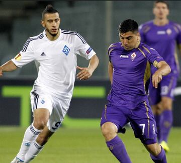 En la misma Europa League 2014-2015, David Pizarro fue compañero de Matías Fernández en la Fiorentina.