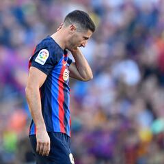 Espanyol file complaint against Barcelona and Robert Lewandowski