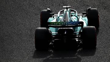 Stroll con el Aston Martin durante el GP de Japón.