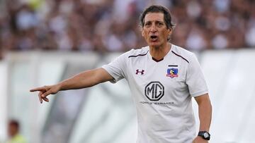 Salas se abre a la titularidad de Valdivia y Paredes ante Iquique