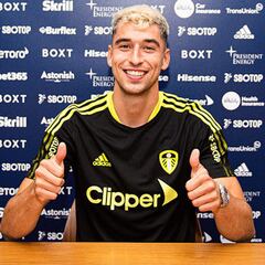 Oficial: Marc Roca es del Leeds United
